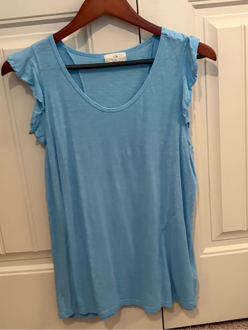 T.La Light Blue Ruffle Sleeve Scoop Tank
